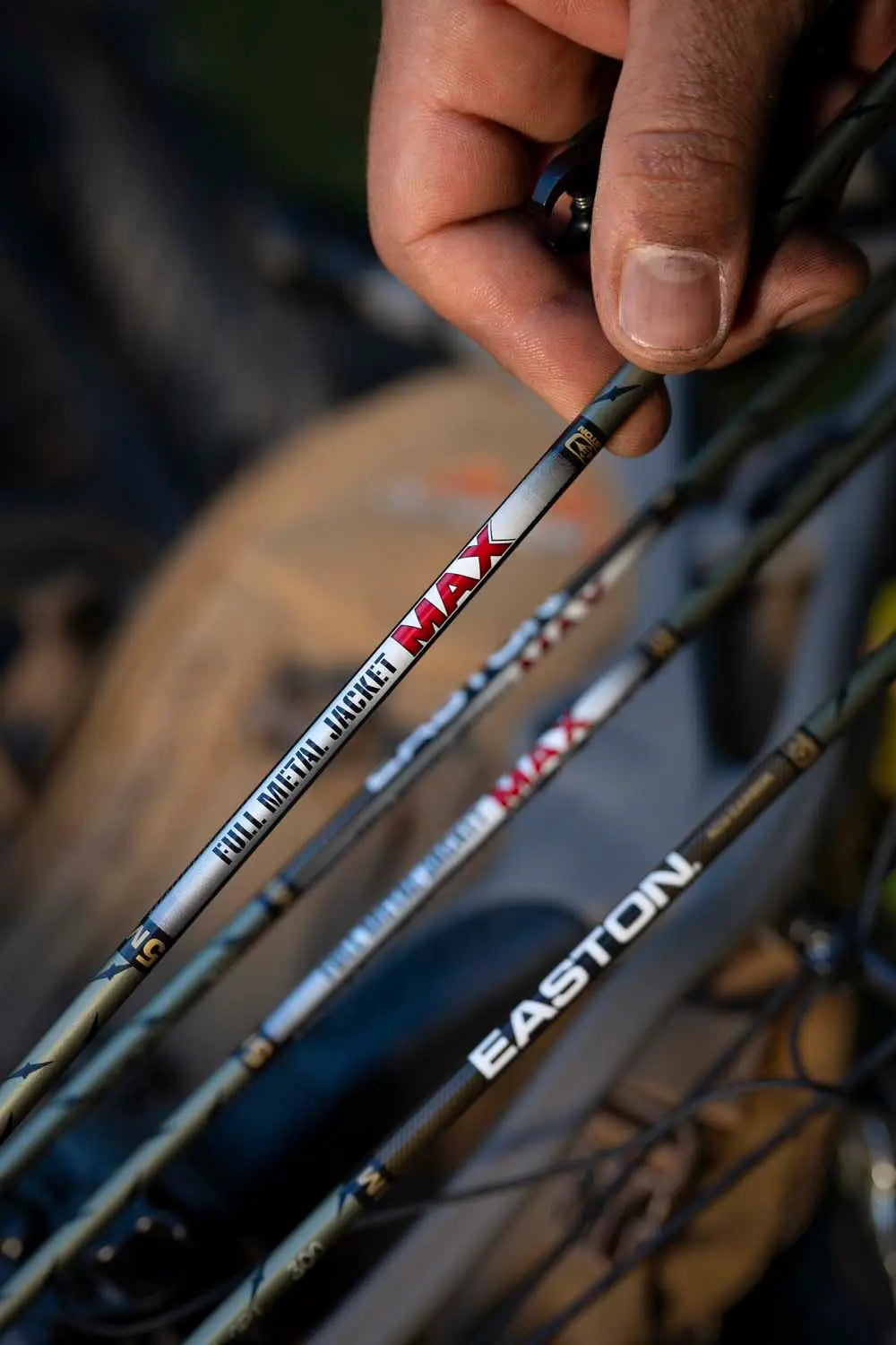 Easton 5MM FMJ MAX FACTORY FLETCHED 6 pack